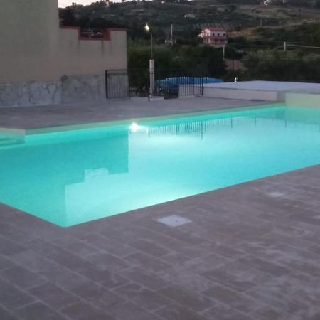 Villa Le Torri Racalmuto 外观 照片